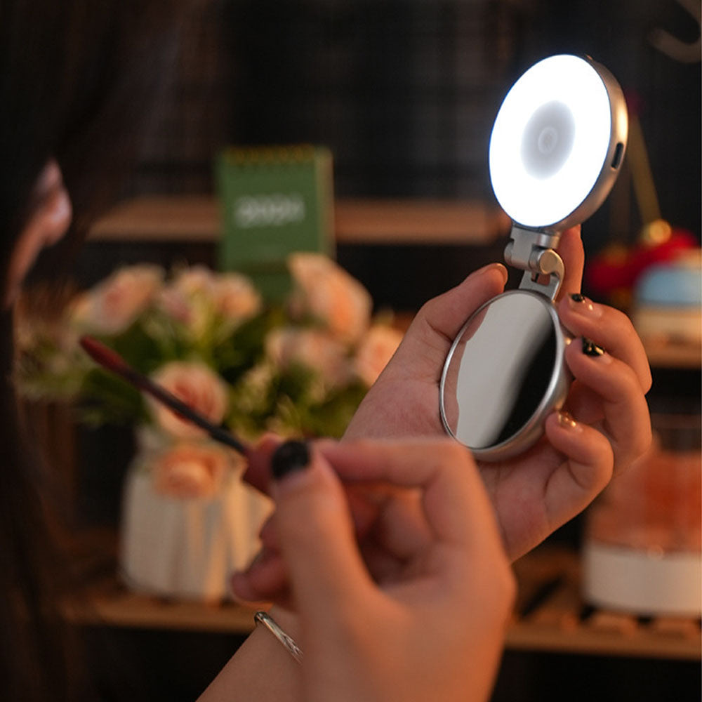 GlowSnap Magnetic Phone Light